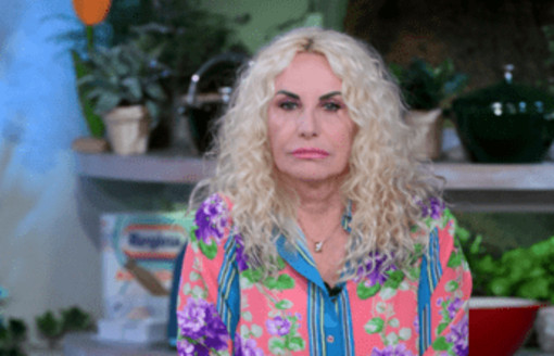 Antonella Clerici, la rabbia e lo sfogo a È sempre mezzogiorno: cosa è successo