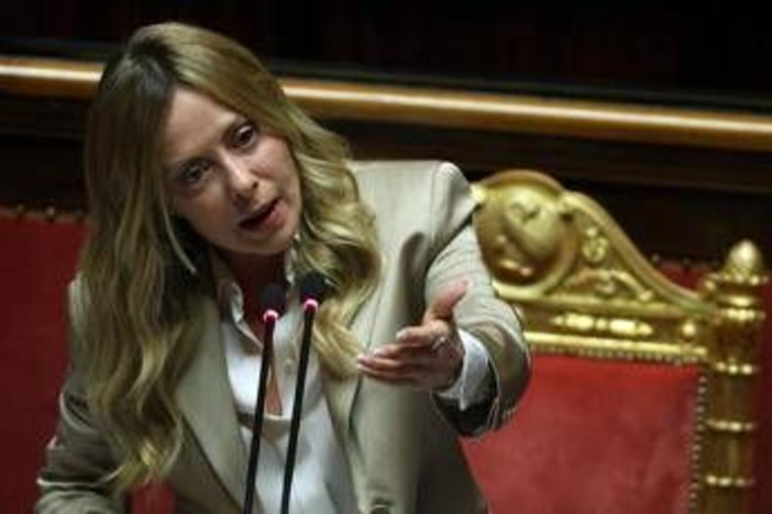 Meloni, pressing sull'Ue per l'energia e critica a Trump: "Rischiosa intesa su gasolio russo" Meloni, pressing sull'Ue per l'energia e critica a Trump: "Rischiosa intesa su gasolio russo"