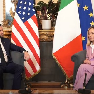 Meloni “Rafforzare cooperazione con gli Usa, rapporto privilegiato”