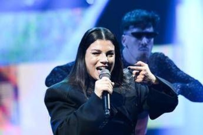 Emma Marrone costretta a letto: "Ho la labirintite". Come sta la cantante Emma Marrone costretta a letto: "Ho la labirintite". Come sta la cantante