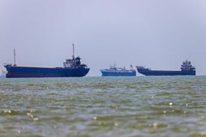 Iran, Onu evacua 11.000 marinai dallo Stretto di Hormuz - Diretta Iran, Onu evacua 11.000 marinai dallo Stretto di Hormuz - Diretta