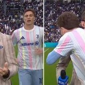 Juve-Atalanta, Del Piero-Yildiz e l'abbraccio prima del match