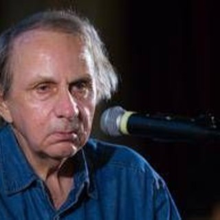 Houellebecq a tutto campo: &quot;Non capisco Macron, Occidente in crisi come i suoi valori&quot;