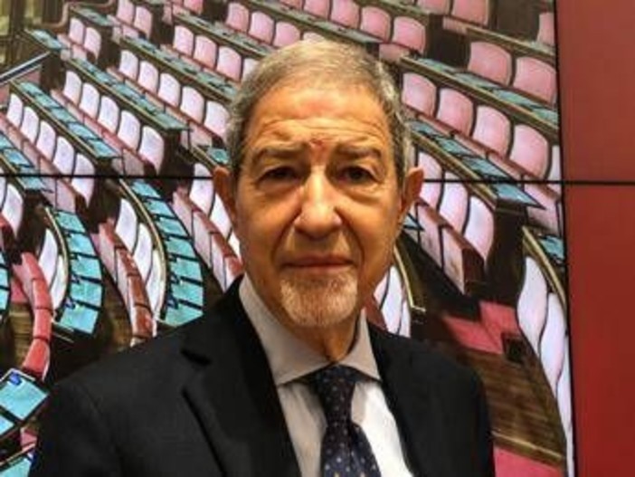 Mare, Musumeci: &quot;Va salvaguardato, non deve essere divisivo&quot;