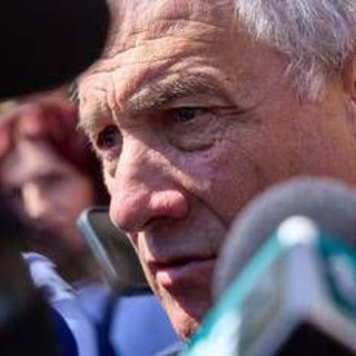 Tajani: &quot;Calenda invitato a festa giovani Forza Italia, avviare confronto con Azione su sindaco Milano&quot;