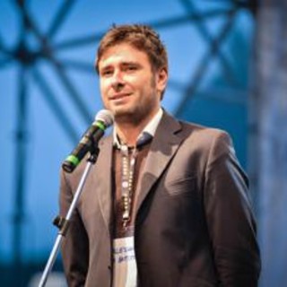 Alessandro Di Battista ricoverato a Cuba: l'attesa dei medici dal Gemelli e il primo post Instagram, cosa sappiamo