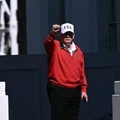 Iran, Trump insiste: "Sarà un buon accordo". Usa colpiscono radar e siti droni nel Sud