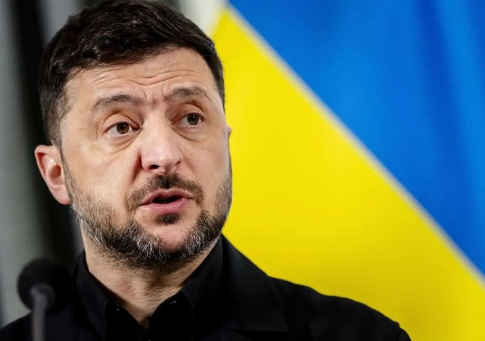 Zelensky “Voglio porre fine a questa guerra al più presto” Zelensky “Voglio porre fine a questa guerra al più presto”