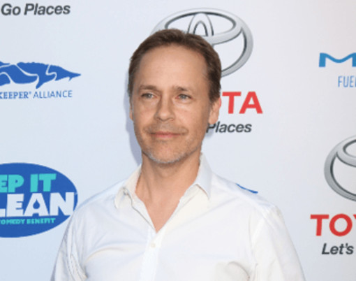È morta a 13 anni Fiona, figlia dell'attore Chad Lowe: "Era la luce delle nostre vite" È morta a 13 anni Fiona, figlia dell'attore Chad Lowe: "Era la luce delle nostre vite"