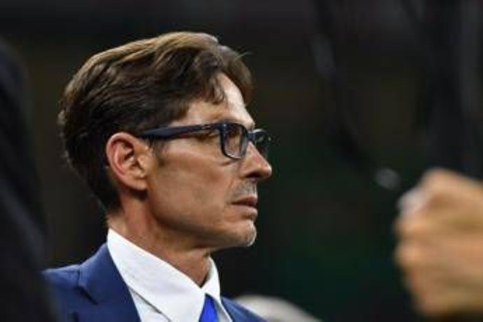 "Isola dei famosi non tornerà in primavera, Grande fratello sarà rinnovato", l'annuncio di Pier Silvio Berlusconi "Isola dei famosi non tornerà in primavera, Grande fratello sarà rinnovato", l'annuncio di Pier Silvio Berlusconi