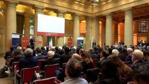 Blue economy, Urso: "Terminali portuali infrastrutture strategiche, da governo dialogo continuo con il settore" Blue economy, Urso: "Terminali portuali infrastrutture strategiche, da governo dialogo continuo con il settore"
