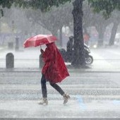 Italia nella morsa del maltempo, perturbazione in arrivo con piogge e nubifragi: le previsioni di Betti (Cnr) Italia nella morsa del maltempo, perturbazione in arrivo con piogge e nubifragi: le previsioni di Betti (Cnr)