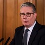 Starmer: "Intercettata nella Manica una petroliera della flotta ombra russa" Starmer: "Intercettata nella Manica una petroliera della flotta ombra russa"