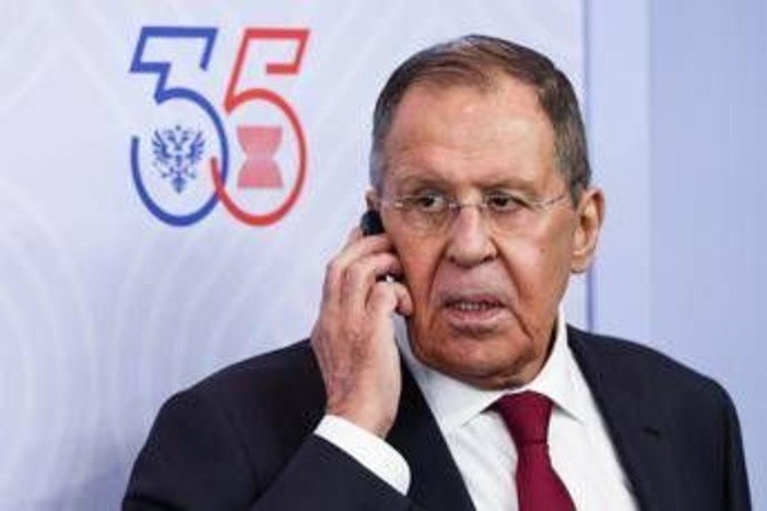 Ucraina, Lavrov: "Russia pronta ad ascoltare nuove proposte per fine guerra"