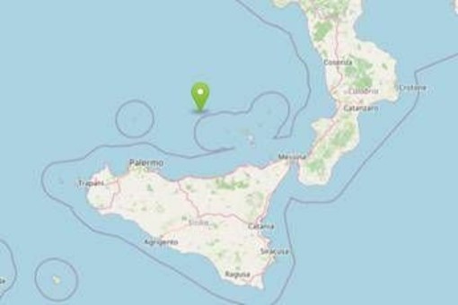 Terremoto in Sicilia, continua lo sciame sismico nel mar Tirreno Meridionale: decine di scosse nella notte