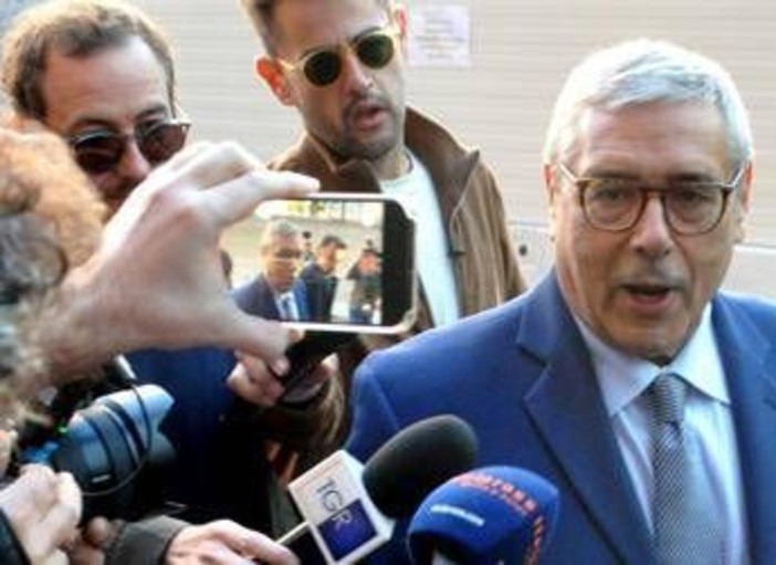 Inchiesta corruzione, arrestato Totò Cuffaro