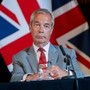 Sospetti finanziamenti illeciti, due dirigenti di Reform Uk si dimettono: Farage in piena bufera