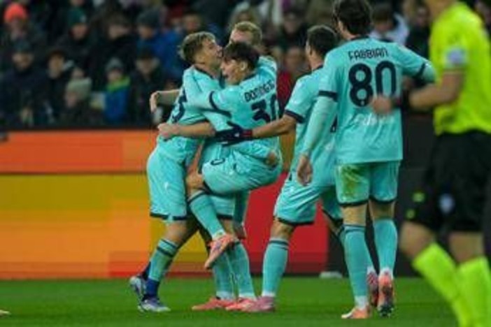 Udinese-Bologna 0-3, rossoblù primi in classifica con Inter e Roma Udinese-Bologna 0-3, rossoblù primi in classifica con Inter e Roma