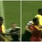 Borussia Dortmund-Roma, Ndicka travolto... dall'arbitro Borussia Dortmund-Roma, Ndicka travolto... dall'arbitro