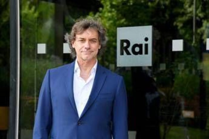 Ulisse - Il piacere della scoperta, stasera su Rai 1: Alberto Angela racconta 'Parigi nascosta' Ulisse - Il piacere della scoperta, stasera su Rai 1: Alberto Angela racconta 'Parigi nascosta'