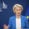 Ue, sì all’accordo sui dazi con gli Usa. Von der Leyen “Passo avanti”