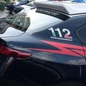 Pesaro, arriva alla festa di compleanno e spara: morta una donna