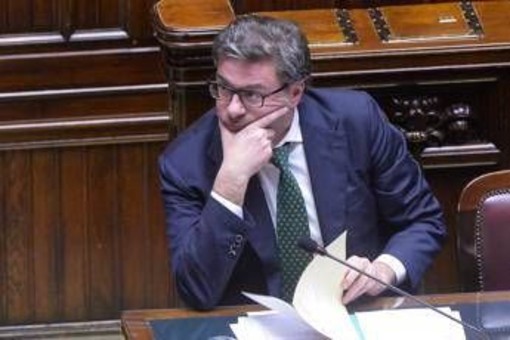 Manovra, rischio iter al cardiopalma in Parlamento: malumori delle opposizioni Manovra, rischio iter al cardiopalma in Parlamento: malumori delle opposizioni