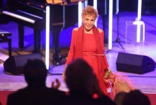 Addio Ornella Vanoni, voce libera e leonessa della musica italiana Addio Ornella Vanoni, voce libera e leonessa della musica italiana
