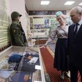 Russia, Putin visita per la prima volte le isole Curili: ferma protesta del Giappone Russia, Putin visita per la prima volte le isole Curili: ferma protesta del Giappone