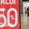 Saldi, sabato al via in quasi tutta Italia ma ribassi già iniziati Saldi, sabato al via in quasi tutta Italia ma ribassi già iniziati