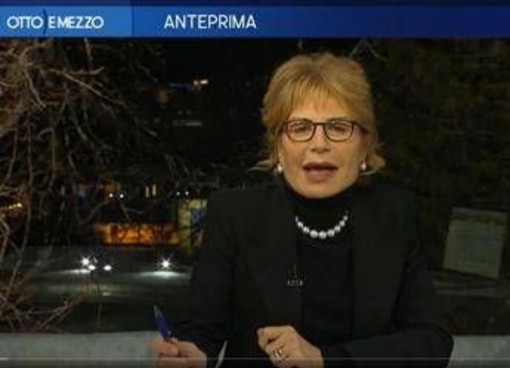 Incendio a Davos, Lilli Gruber via dallo studio di Otto e Mezzo Incendio a Davos, Lilli Gruber via dallo studio di Otto e Mezzo