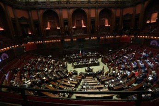 Legge elettorale, intesa sul voto dei fuorisede ma nodi restano nel centrodestra. FdI: "In aula mai divisi" Legge elettorale, intesa sul voto dei fuorisede ma nodi restano nel centrodestra. FdI: "In aula mai divisi"