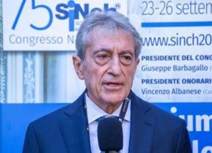 Neurochirurgia, Fornari: "Tecnologia e pazienti consapevoli migliorano la cura" Neurochirurgia, Fornari: "Tecnologia e pazienti consapevoli migliorano la cura"