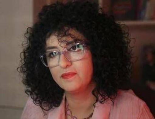 Narges Mohammadi sta male, "serve trasferimento immediato a Teheran"